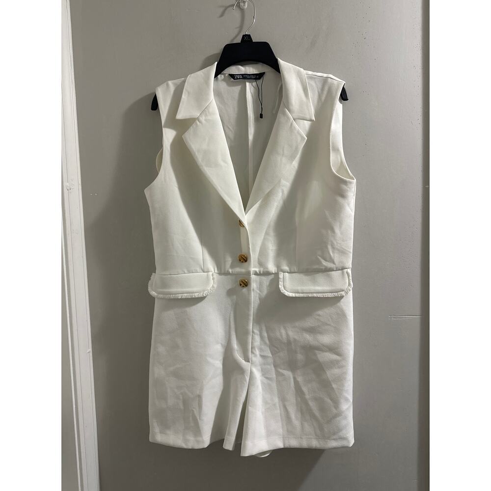 🔴Zara white sleeveless romper size XS